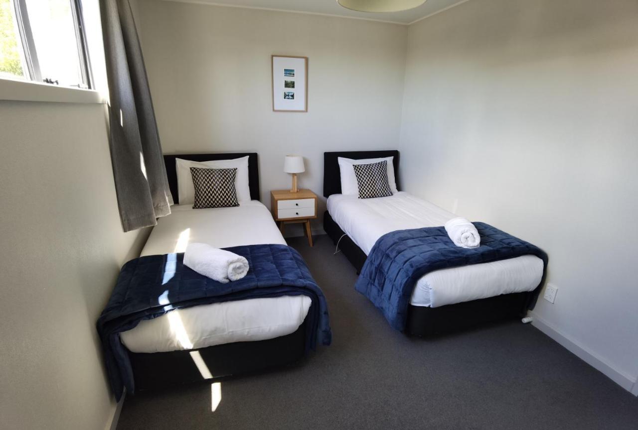 Milford Road Apartments Te Anau Esterno foto